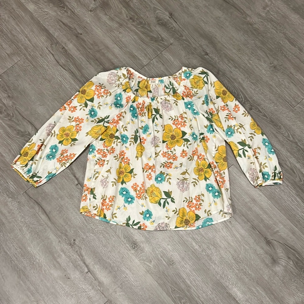 Long sleeve women’s shirt